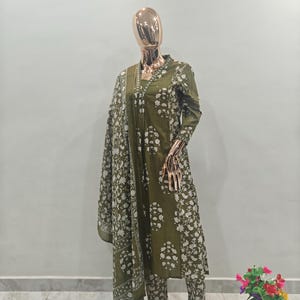 Readymade Mehndi Green Printed Anarkali Kurta Set Indian Wedding Dress Kurta For All Function Pakistani Lawn Salwar Suit XXL Plus Size Kurta