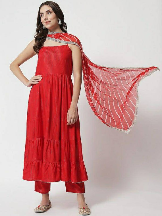 Buy online Red Solid Sleeveless Front Slit Kurta from Kurta Kurtis for  Women by Vesicle for ₹359 at 64% off | 2024 Limeroad.com