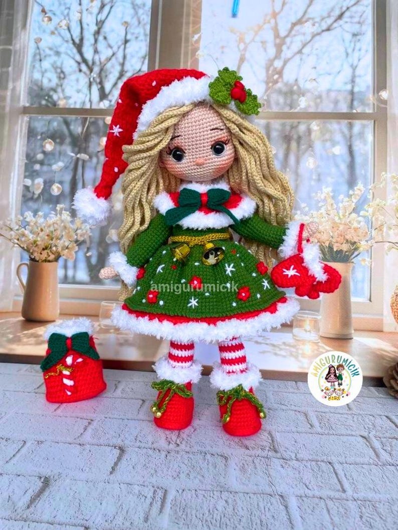 Wzór na szydełkową lalkę amigurumi – świąteczna zabawka Noelle (do pobrania w formacie PDF) zdjęcie 18