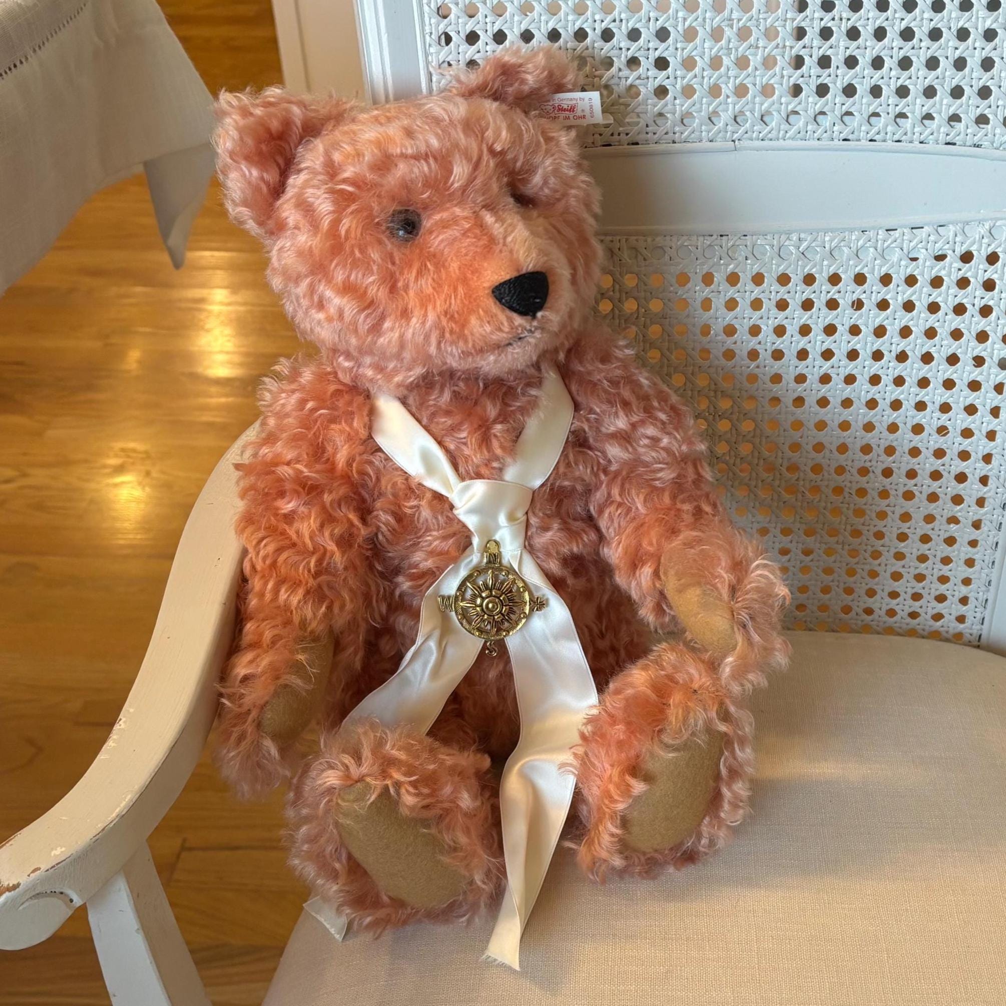 Steiff Teddy Bear Compass Rose 1995 Special US Edition; 17