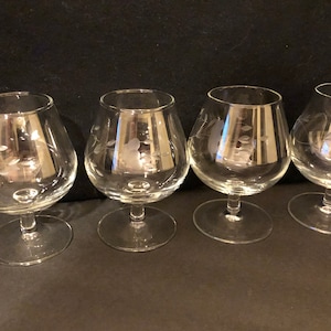 Set of 4 Princess house crystal brandy snifters in the Heritage pattern, from the 80&#39;s.