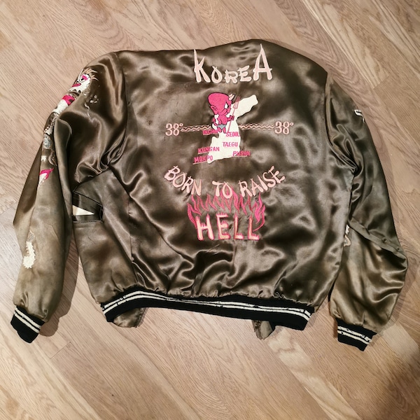 1950's original vintage satin souvenir jacket Korean war