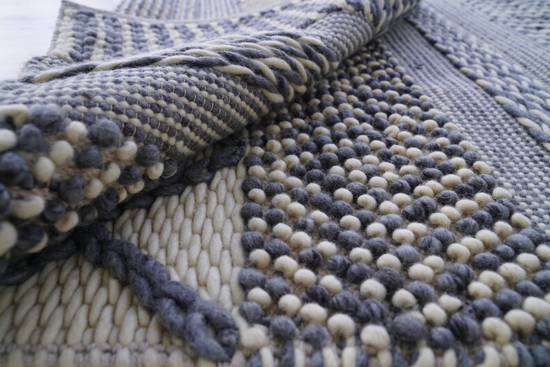 Bumpy Wool Rug 3 X 5 Ft Modern Scallop Chunky Handwoven Wool Rug for Living Room ...