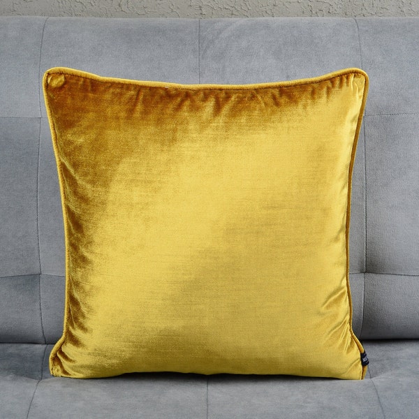 Yellow velvet throw pillow| Mustard pillow case| Yellow cushion cover| Mustard velvet pillow 20x20| Mustard throw pillow| Yellow cushions