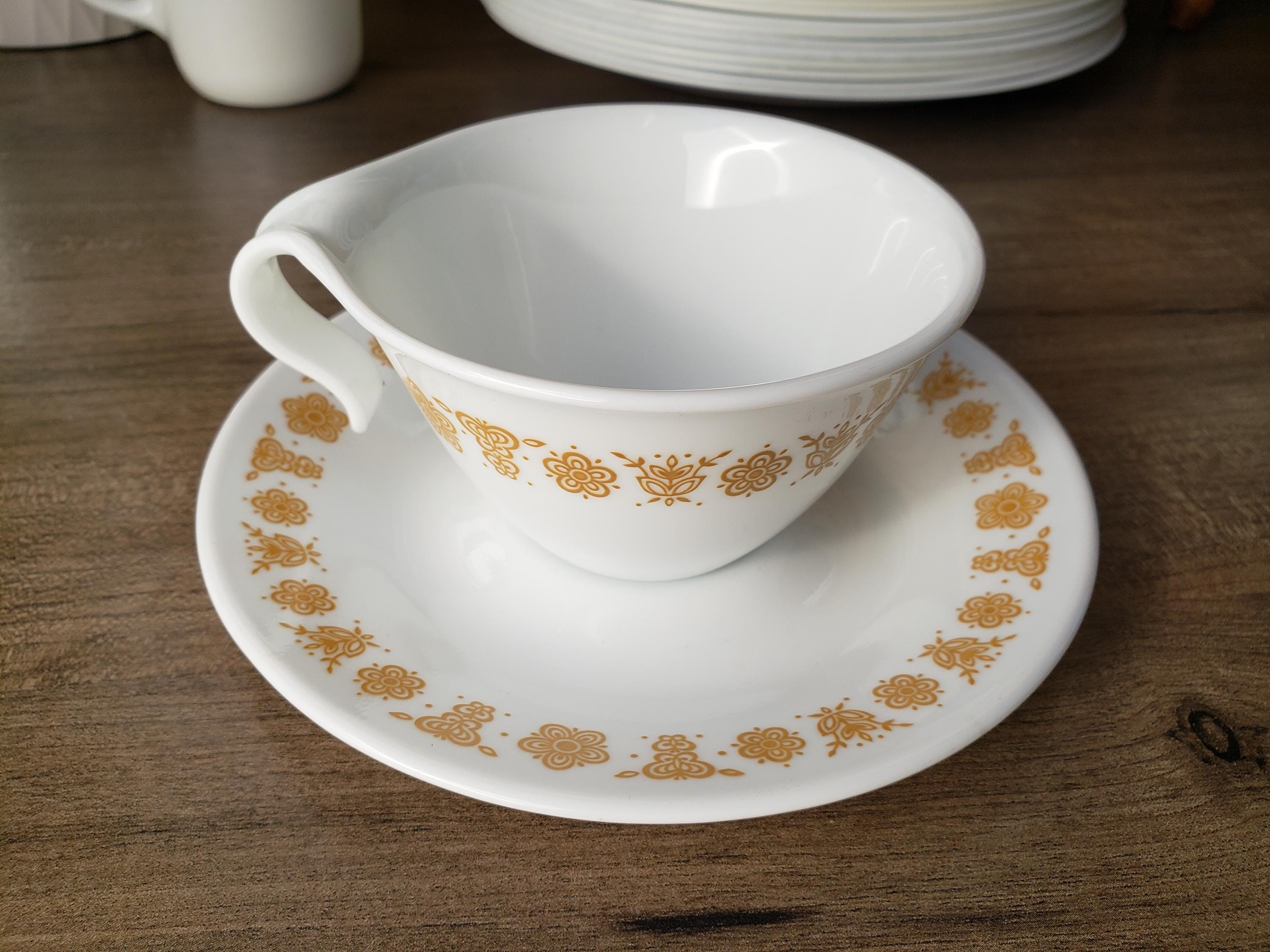 Vintage Corelle Pyrex 