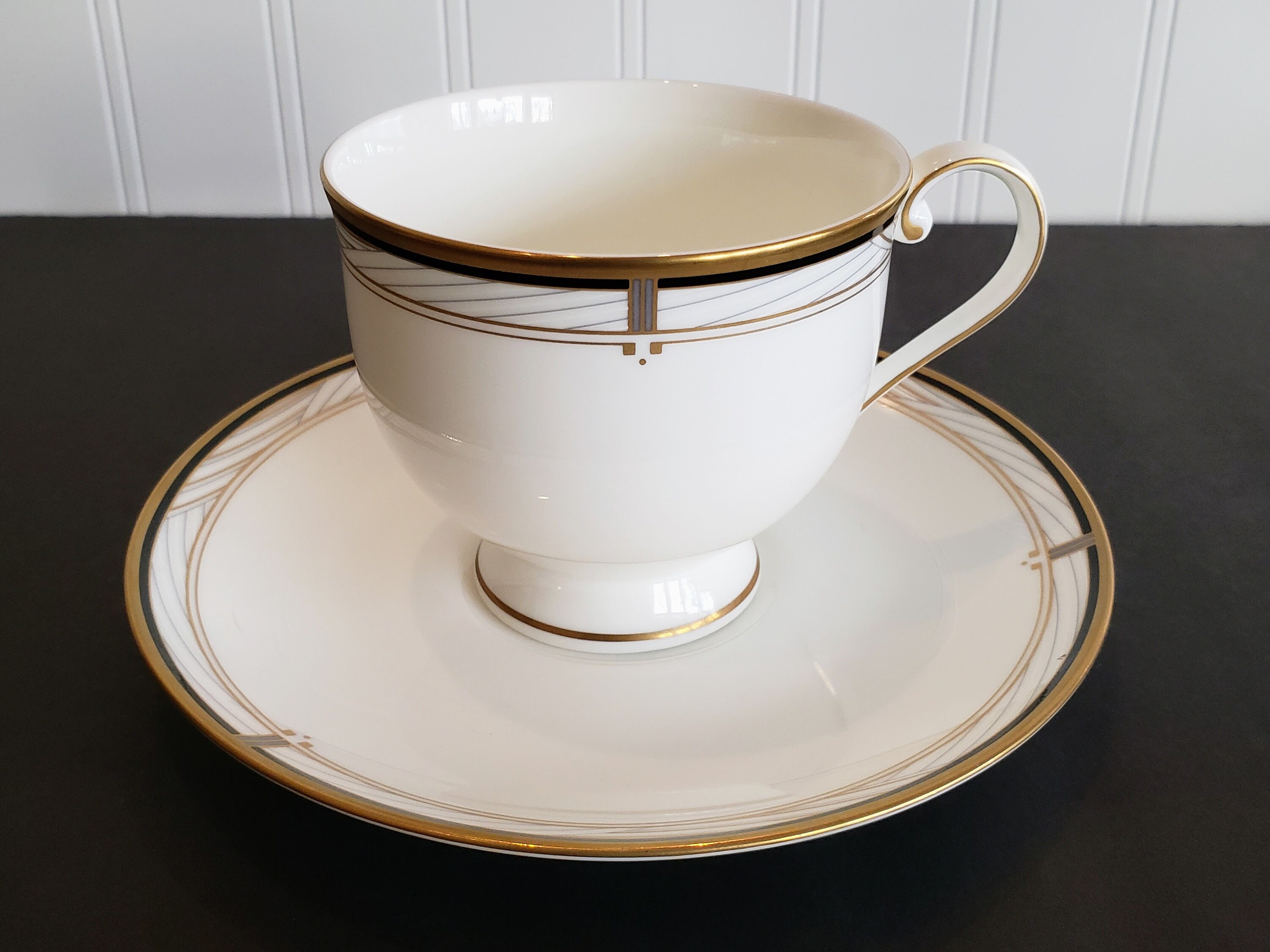 Rare Vintage Mikasa Tuscany Black Fine Bone China Five and