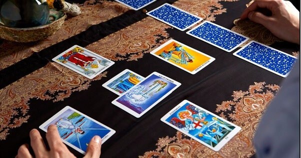 Tirage-Voyance 3 Questions