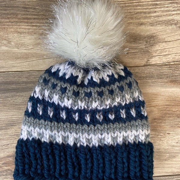 U Conn Huskies (University of Connecticut ) White and navy colors college hand-knit beanie | mens wool hat | womens wool hat