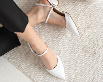 White Block Heels,  White Block Heels Sandals, Bridal Heel, White Heel, Low Heel, White Wedding Shoes, Bridesmaid, Low Heels, Bride Shoes