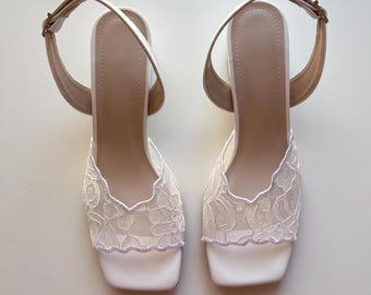 Summer Wedding Shoe, White Lace Wedding Sandals, Slingback Block Heel Pumps, Modern Bride Shoes, Customizable White Wedding Shoes