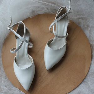 Chaussures de mariage ivoire, talons bas, chaussures femme, talon ivoire, talons bloc, chaussures de mariage ivoire, chaussures pour filles, chaussures pour femmes, chaussures femmes