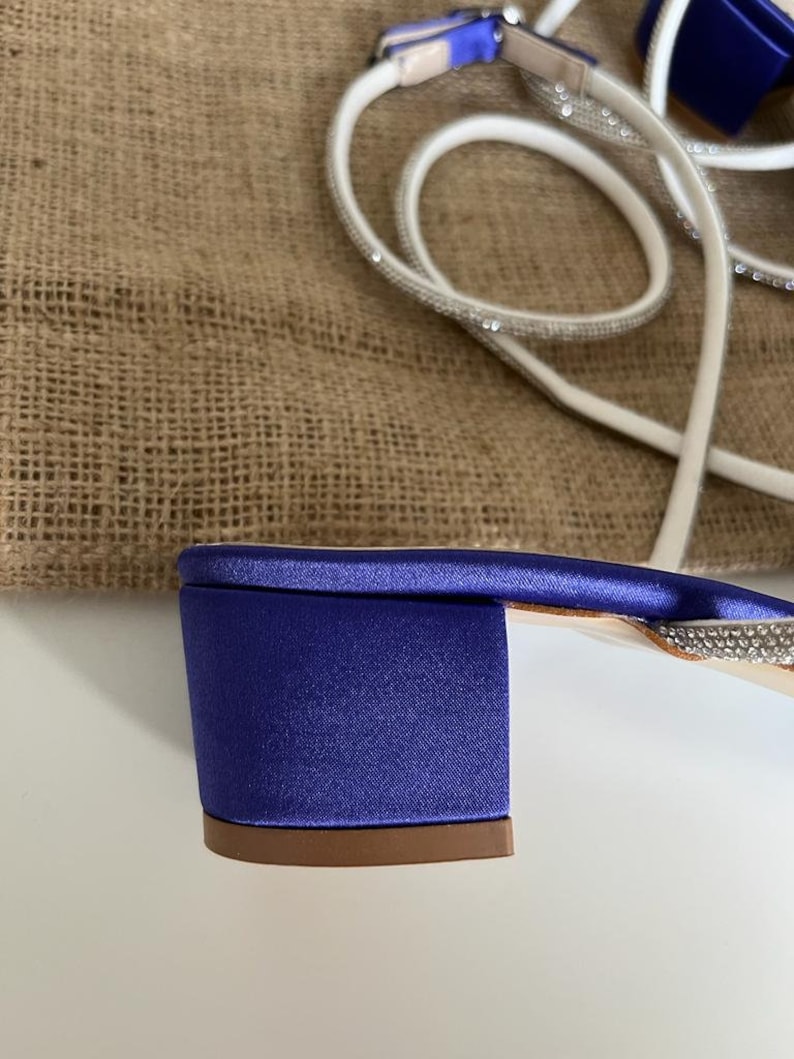 navy blue block heels closed toe