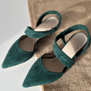 emerald green block heel shoes