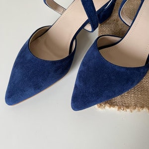 navy blue block heels closed toe