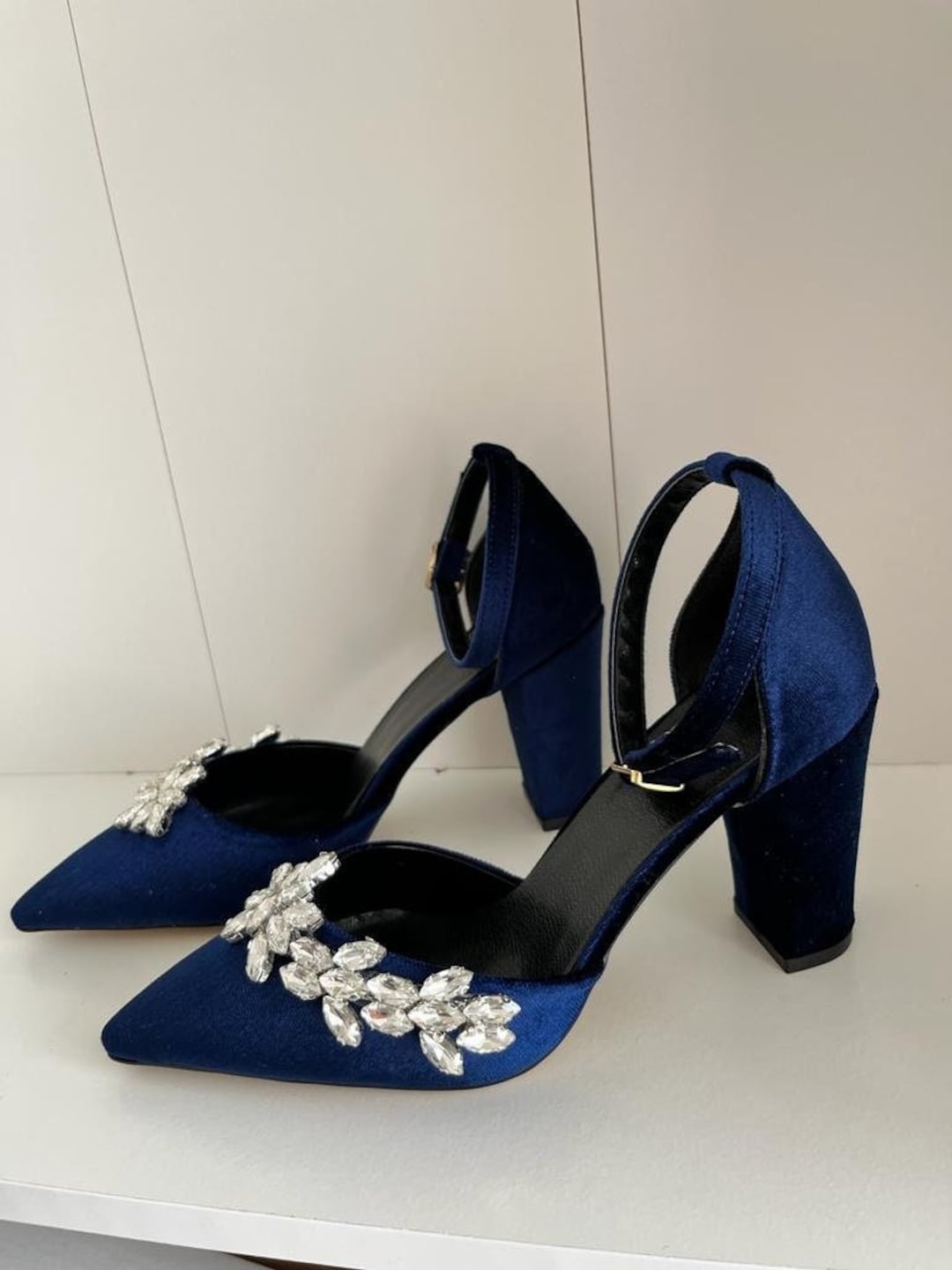 navy blue block heels closed toe