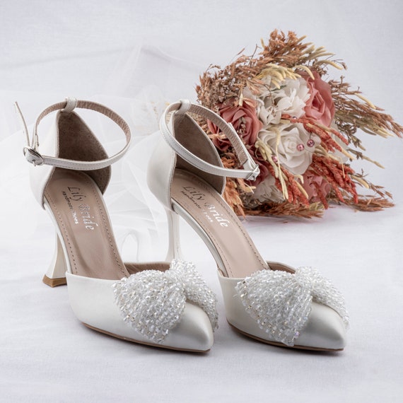 white shoes with ivory wedding dress Shoes, Custom Wedding Shoes, Wedding for Bride, Ivory Wedding Sandals, Bride Shoes, Bridal Shoes, Wedding Sandals OB 32/US 28