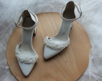 Ivory Ankle Strap, Woman Shoes,  Block Heels,  Ivory Gift For Her,  Ivory Wedding Shoes, Ivory Heel,  Shoes For Women, Shoes Women