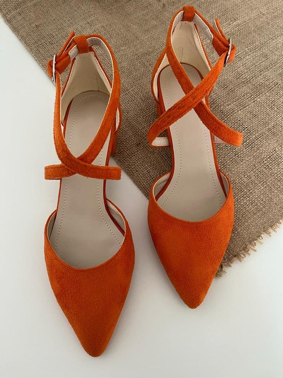 Custom Wedding Shoes: Burnt Orange Peep Toe Custom Wedding Wedges with  Charcoal Bow on the Toe | Ellie Wren