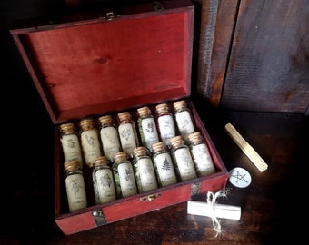 Sorcellerie, 14 fioles d'ingrédients et coffret - Witch kit (Apothicaire, potion, Herbes Magiques, Wicca, Witchcraft, Sorcière, Ésotérisme)