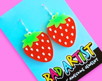 Boucles d'oreilles fraise en acrylique