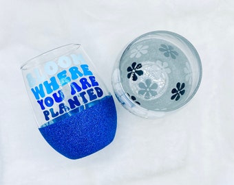 Customizable Glitter Glass, Boho Flower Print (20.5 fl oz)