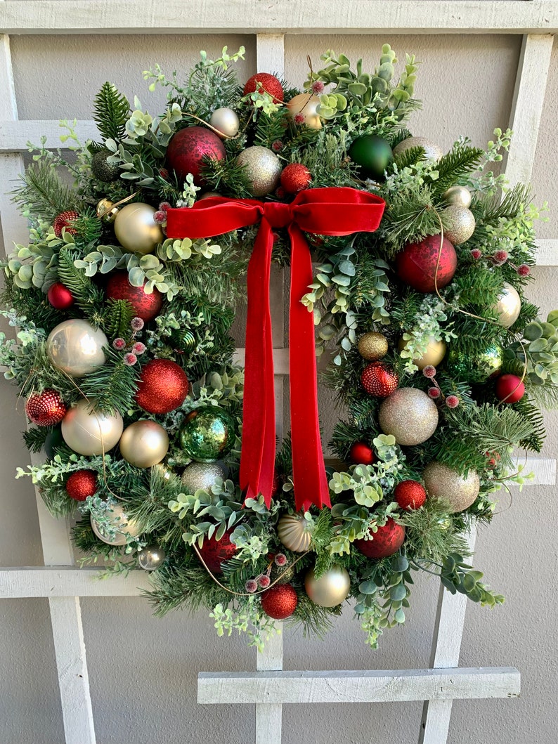 Red Wreath Christmas Wreath Wreath for Front Door Etsy