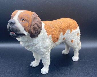 Vintage St. Bernard figurine made by Andrea by sadek from Japan number 7733 and signed on foot