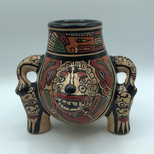 Vintage 3 footed aztec MAYAN pottery vase/cup from Costa Rica image 1