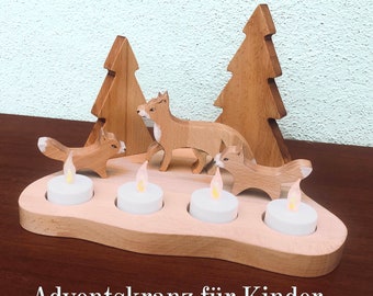 ADVENTSKRANZ  FUCHSFAMILIE mit LED  aus Natur Buchenholz  fürs Kinderzimmer