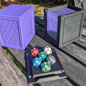 Premium Dragonstorm Commander Deck Box – Magnetic Dice Tray Lid, Top Loader Display, Fits 100 Double-Sleeved MTG Cards – 3D Printed