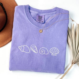Embroidered Sea Shell Shirt Comfort Colors Beach T-Shirt Ocean Shirt Summer Tee for Vacation Shirt Sea Shell Lover Gift Beachy Vibes