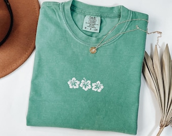 Embroidered Hibiscus Flower Shirt Comfort Colors Tshirt Embroidered Shirt Beach Shirt Hibiscus T Shirt Flower Embroidery Sister Gift For Her
