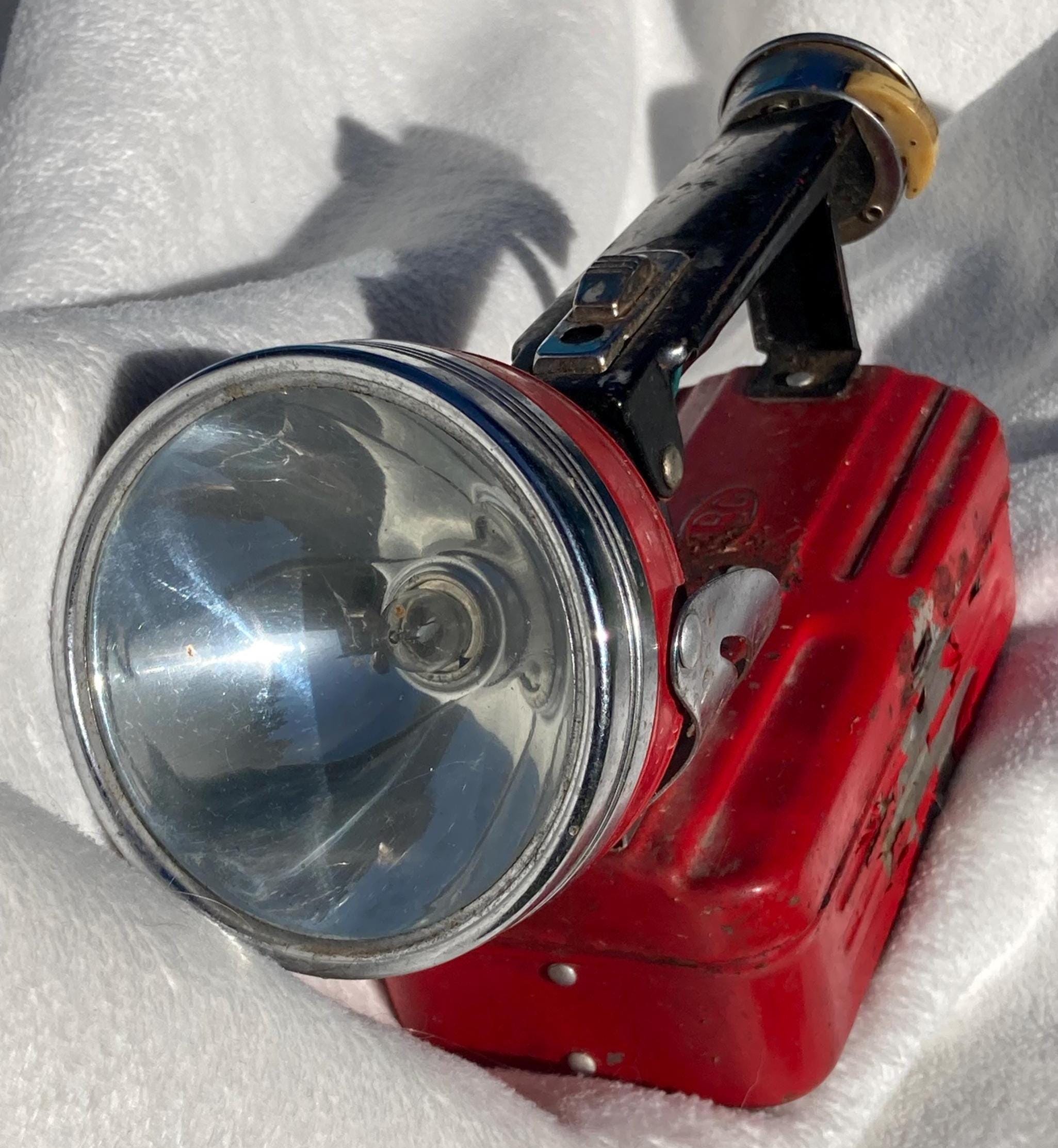 本物　米軍　アメリカ製　ビンテージ　懐中電灯　　1950～1960年代 懐中電灯 - ビンテージ - Etsy 日本
