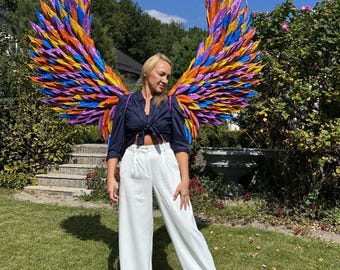 Folding Wings Sparkly in paarse, oranje, blauwe en gele kostuumvleugels voor cosplay, Halloween