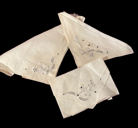 VTG Hand embroidered handkerchiefs new old stock … - image 1