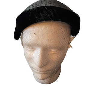 VTG 1960s black velvet fascinator hat with birdcage veil and crystals.