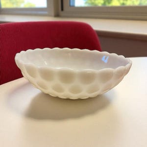 Anchor hocking bubble Glass Bowl 8x3 Vintage Mid Century Milk Glass