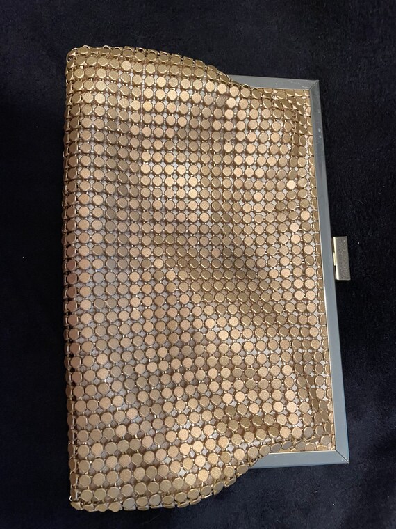 La Regale gold mesh convertible evening purse vin… - image 4