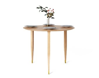 Round dining table, solid oak wood table, kitchen table, mid century modern, scandinavian