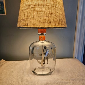21019 Make-A-Bottle Lamp Kit in Black, 1 Pack – Aspen Creative Corporation