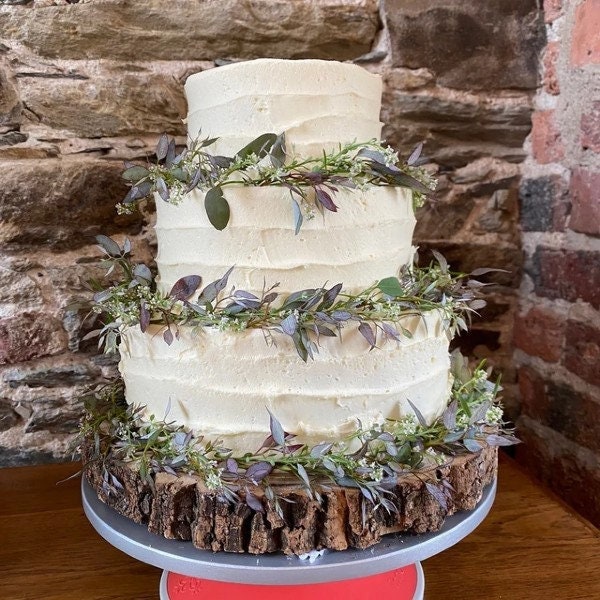 Wooden Cakeboard Log Slice Wedding Cakestand Centrepiece