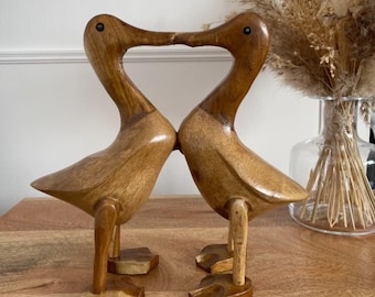 Kissing Wooden Ducks Love Birds Garden or Home Decorative Ornament Animal Wildlife Gift