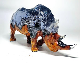 Resin Skulptur Nashorn, Epoxy Skulptur Nashorn, Resin Art, Epoxy Lampe, Skulptur Kunst, Geburtstagsgeschenk, Geschenk für Vater, Geschenk für Freund, Epoxy Lampe