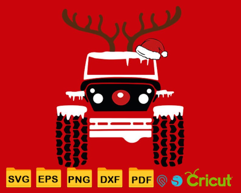 Puede incluir: Un Jeep rojo con un gorro de Pap&aacute; Noel en la parte superior del parabrisas. El Jeep tiene neum&aacute;ticos negros con un patr&oacute;n de banda de rodadura cubierto de nieve. El Jeep est&aacute; decorado con cuernos de reno.