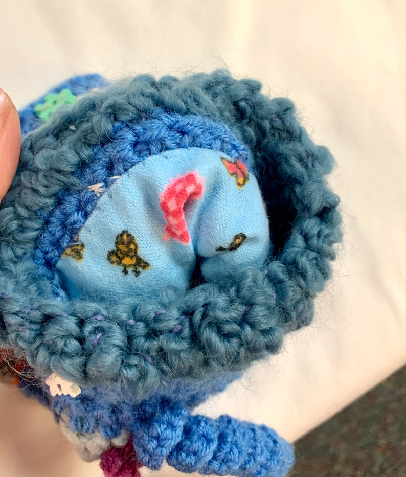 Fidget Sensory Crochet Sleeve for Elderly to Keep Their Hands Busy