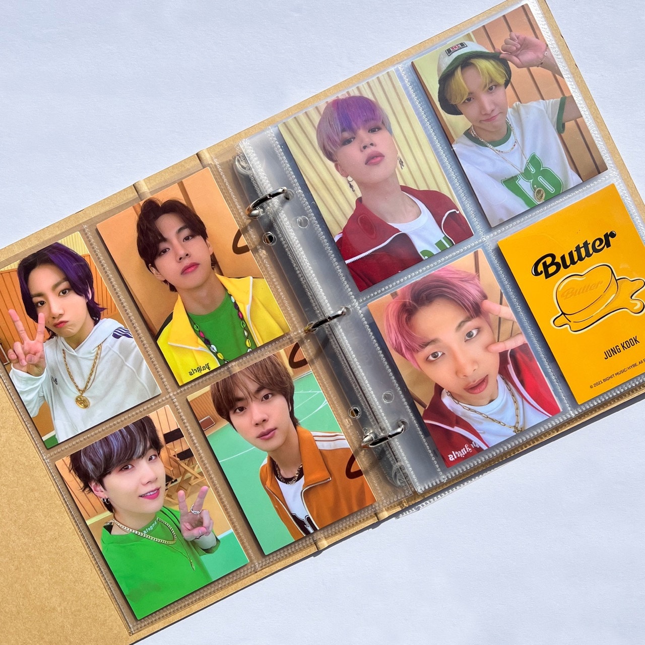 BTS Butter カード メンバー写真付き Bts Butter Cardigan Photocard - Etsy