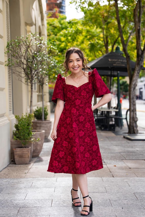 red carpet jersey dress with back neckline Everlee Mesh Open Back Formal Dress main image 1