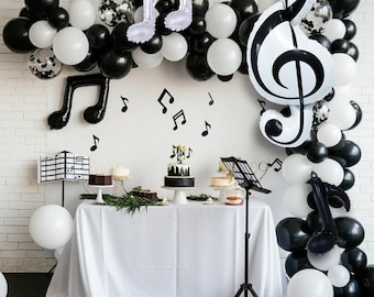 129 palloncini a tema musicale per decorazioni per feste, ghirlanda di palloncini a forma di note musicali in bianco e nero per feste di compleanno di gruppi musicali.