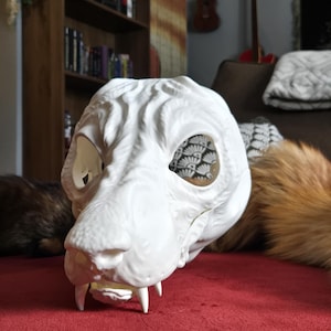 Hound Dog Mask | Customizable & Paintable | Cosplay Accessory | Fursona | Furry | K9 | Alternative | Therian | Wolf | Cainine image 9