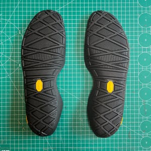 VIBRAM Furo Cup 1639C Barefoot Replacement Sole Black